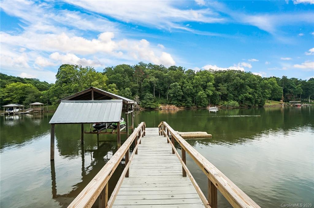 8728 Island Point Road Charlotte, NC 28278 - Photo 42 of 47 Gallery Image 42