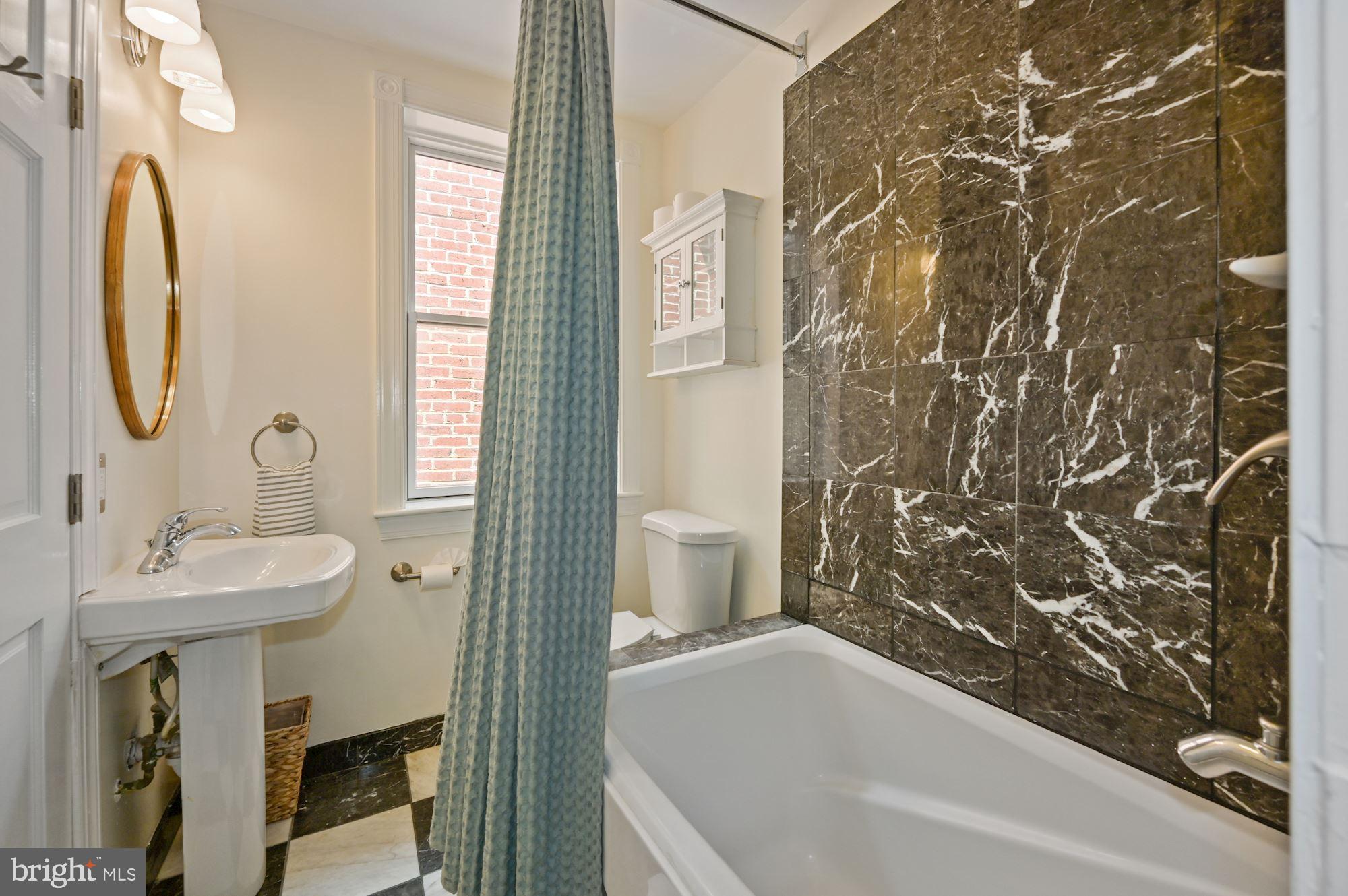 907 F Street Northeast Washington, DC 20002 - Photo 23 of 32 Gallery Image 23