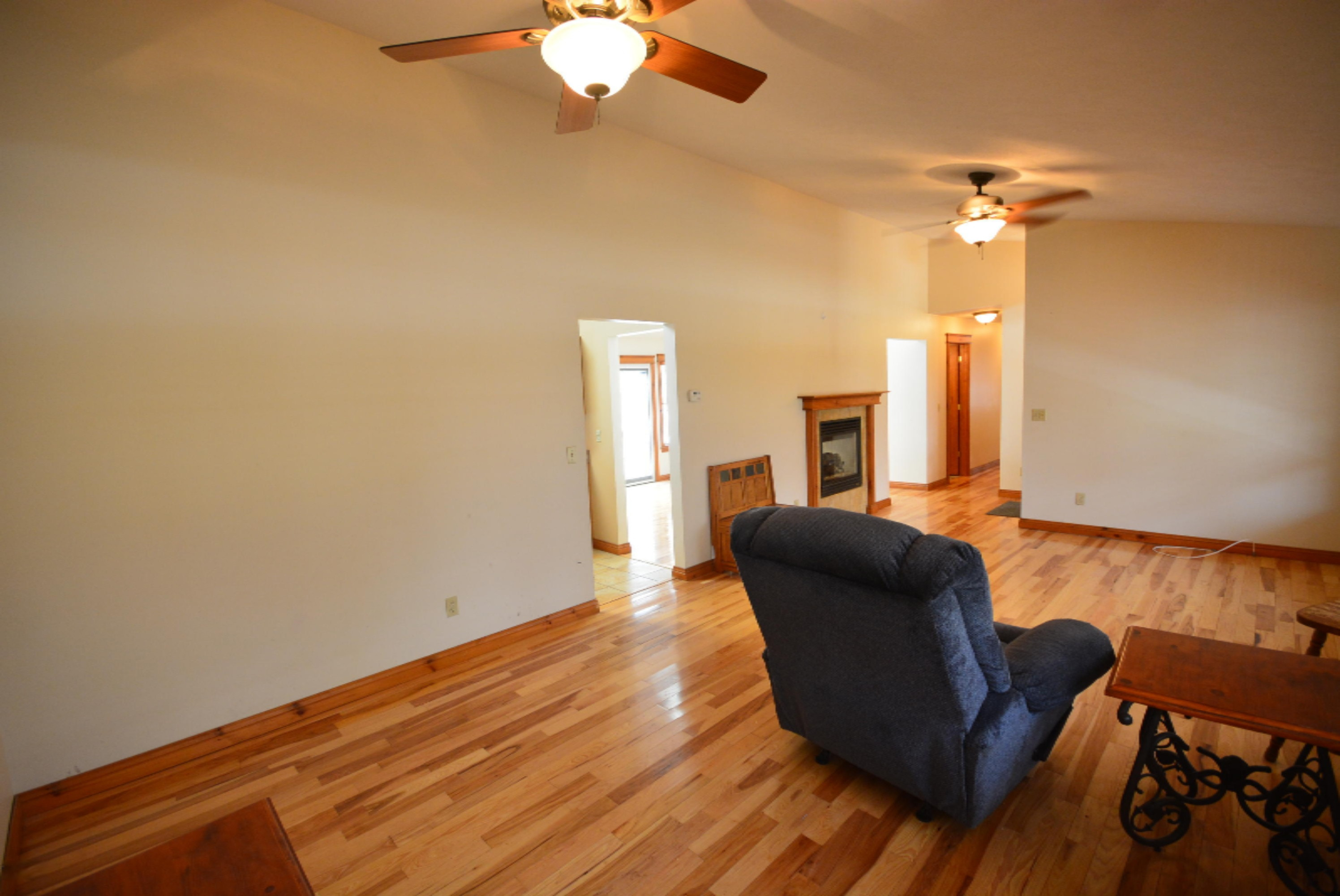 6842 North Sprinkle Road Kalamazoo, MI 49004 - Photo 18 of 43 DSC_0776 - Copy