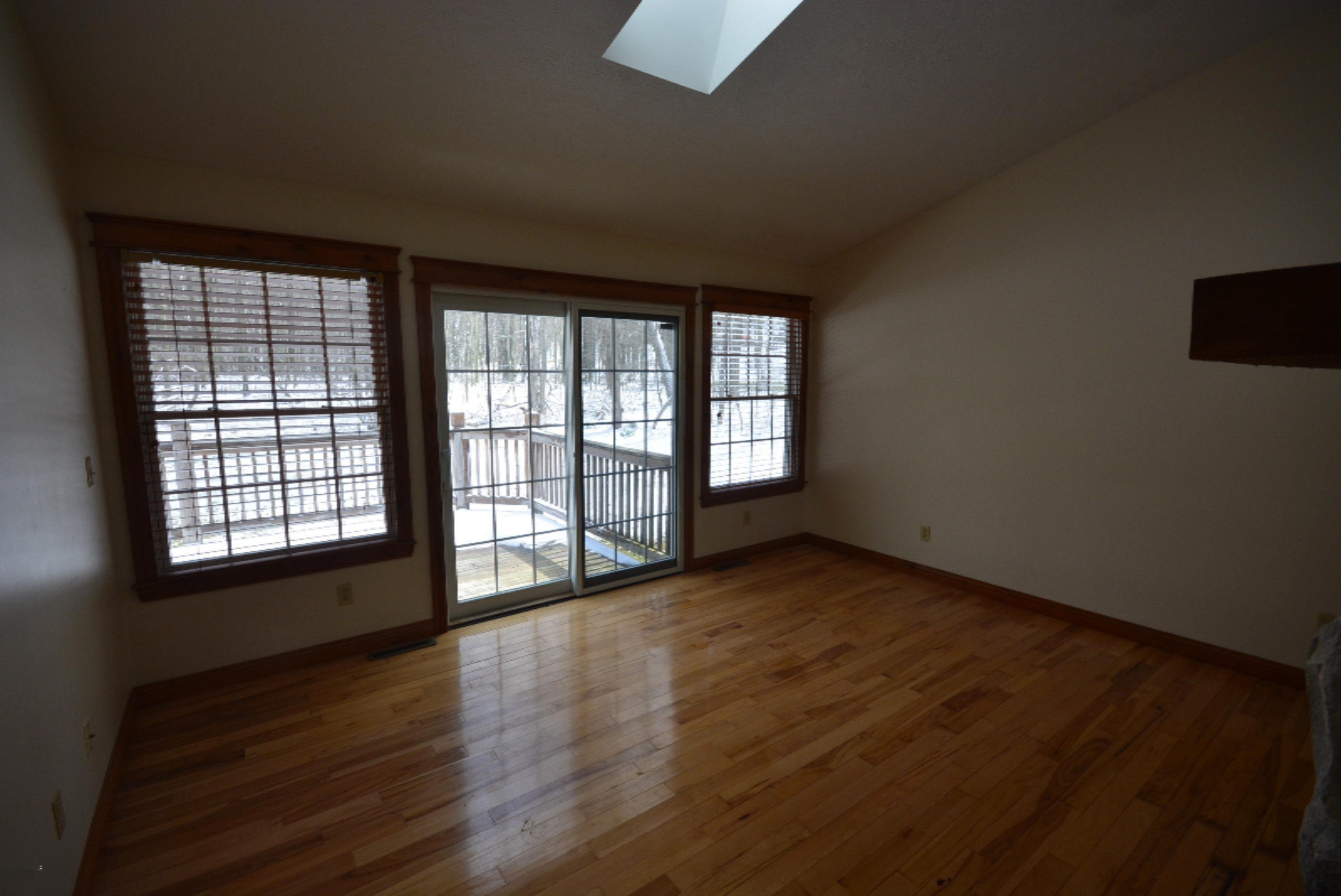 6842 North Sprinkle Road Kalamazoo, MI 49004 - Photo 24 of 43 DSC_0780 - Copy