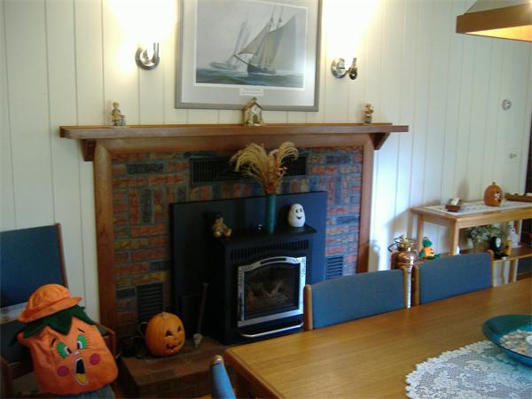 61 Hollis Road Lunenburg, MA 01462 - Photo 4 of 27 a living room with furniture and a fireplace