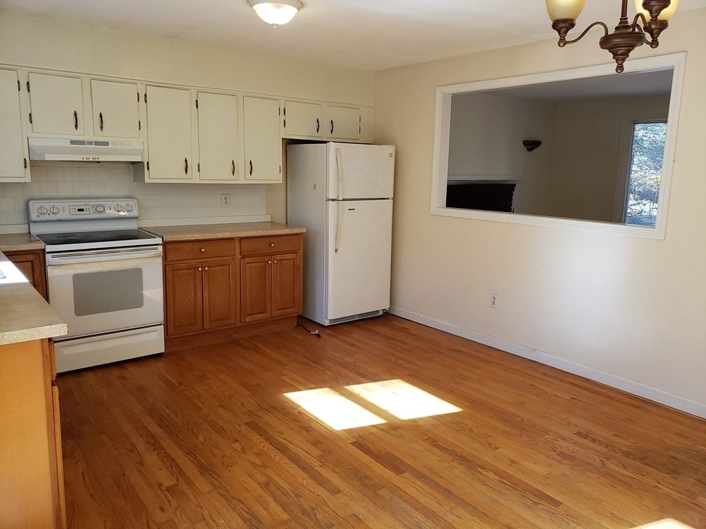 140 Groton Road Shirley, MA 01464 - Photo 4 of 22
