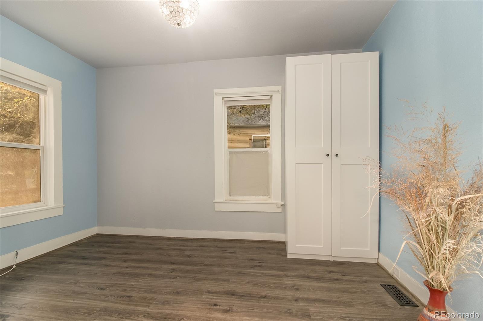 142 Stuart Street Denver, CO 80219 - Photo 20 of 30 Gallery Image 20