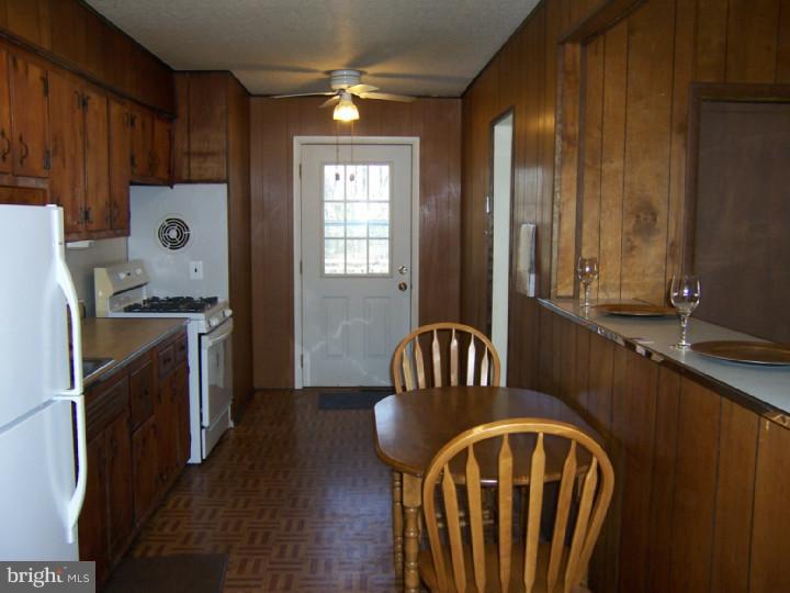 26 Farndale Road Somerdale, NJ 08083 - Photo 11 of 24 Gallery Image 11