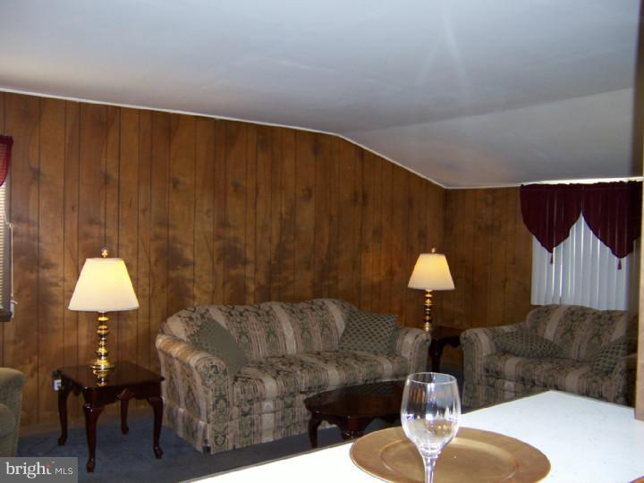 26 Farndale Road Somerdale, NJ 08083 - Photo 9 of 24 Gallery Image 9