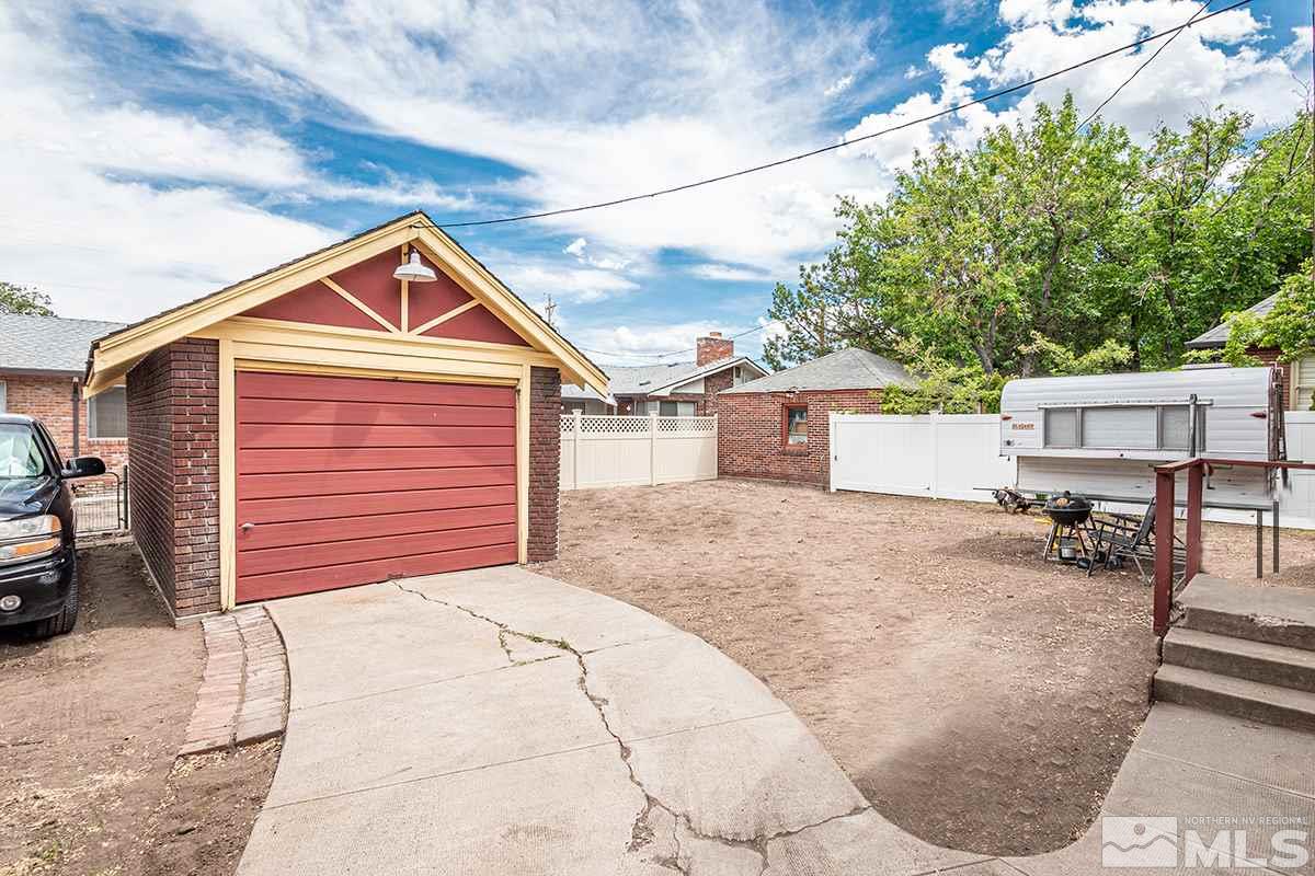 712 South Arlington Avenue Reno, NV 89509 - Photo 3 of 18 Photo 3