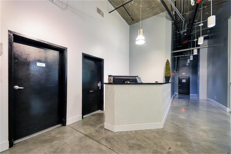 2000 Bagby Street, Unit 13432 Houston, TX 77002 - Photo 19 of 27 a view of a elevator