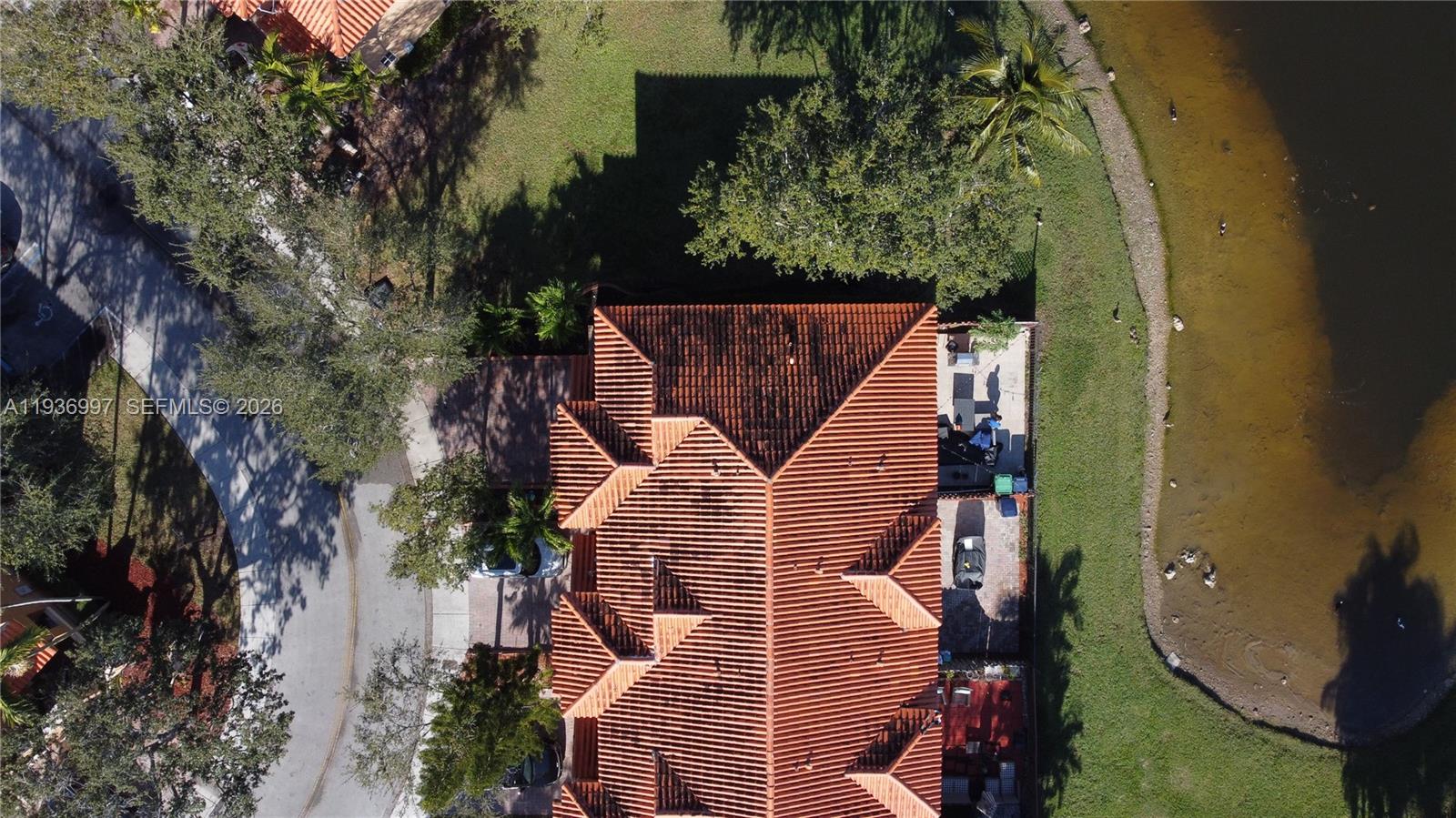 15313 Southwest 31st Terrace, Unit 15313 Miami, FL 33185 - Photo 19 of 21 an aerial view of a house