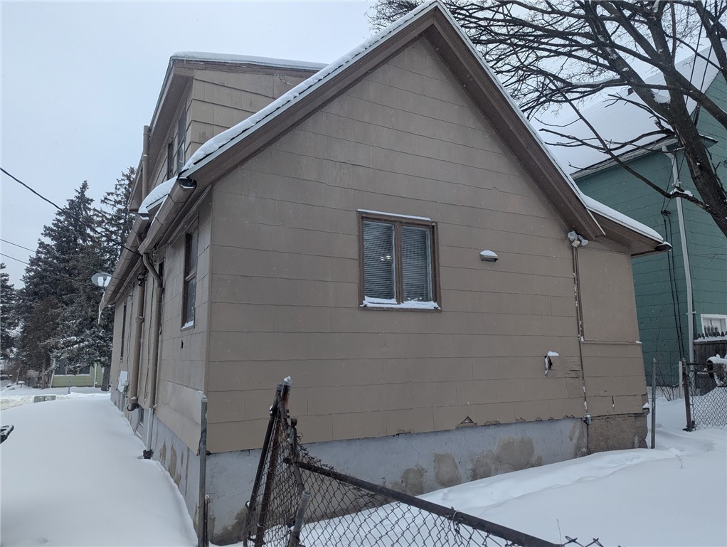 797 Bay Street Rochester, NY 14609 - Photo 2 of 12