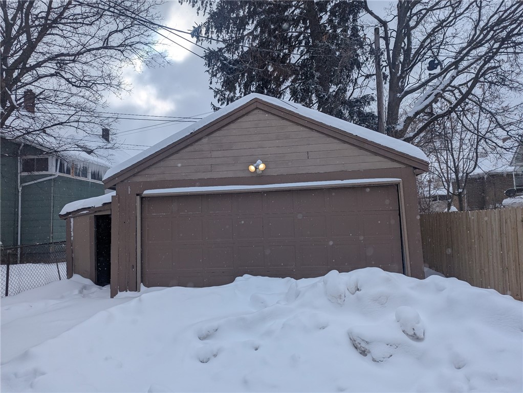 797 Bay Street Rochester, NY 14609 - Photo 4 of 12