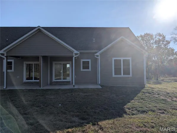 $269,000 | 10056 Yellowstone Drive, Cadet, MO 63630