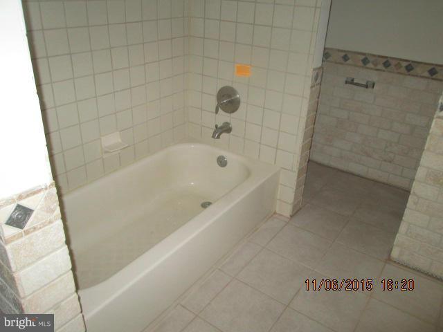 6115 Ford Road Frederick, MD 21702 - Photo 16 of 19 Bath