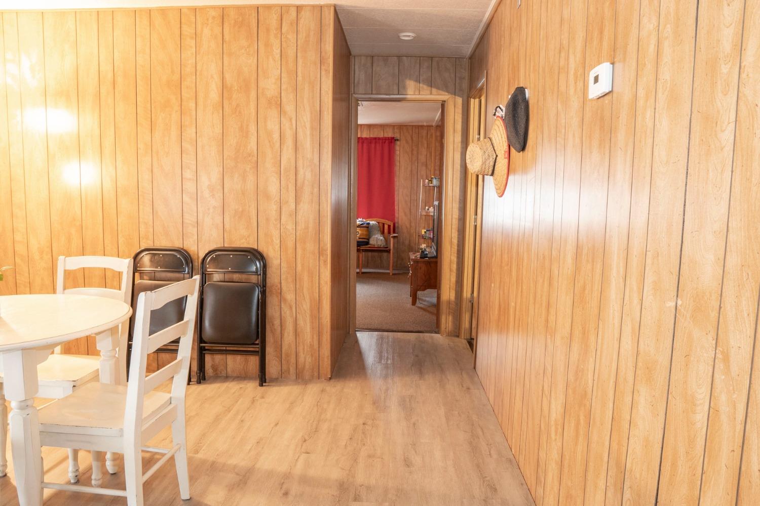 1500 Villa Avenue, Unit 117 Clovis, CA 93612 - Photo 18 of 31 a view of a bathroom with a sink