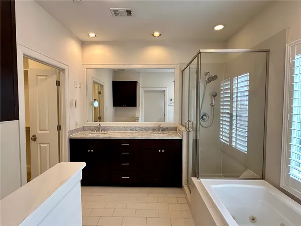 $3,000 | 4031 Bellefontaine, Unit 101, Houston, TX 77025