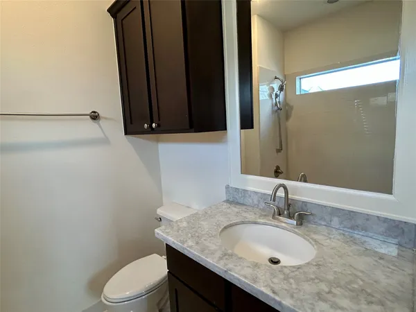 $3,000 | 4031 Bellefontaine, Unit 101, Houston, TX 77025