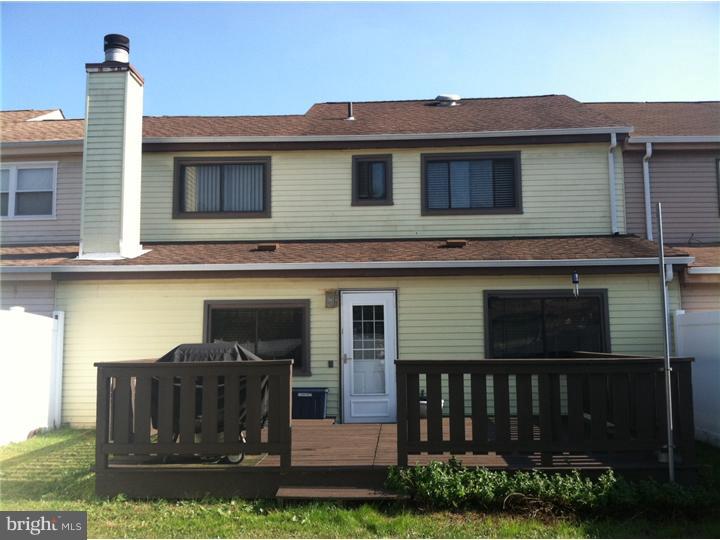 6 Forrester Road Horsham, PA 19044 - Photo 6 of 8 Exterior Back