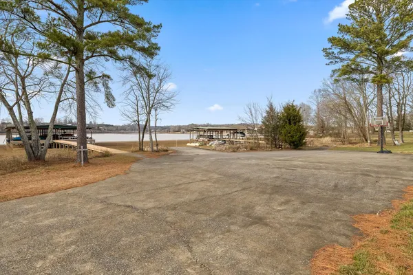 $899,900 | 8109 Propeller Drive, Ooltewah, TN 37363
