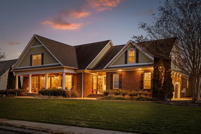 $950,000 | 8109 Propeller Drive, Ooltewah, TN 37363