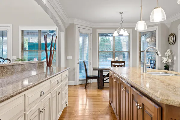 $899,900 | 8109 Propeller Drive, Ooltewah, TN 37363