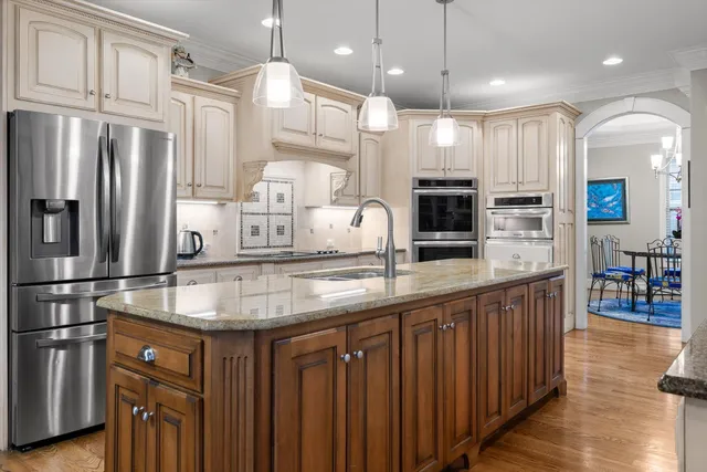 $950,000 | 8109 Propeller Drive, Ooltewah, TN 37363