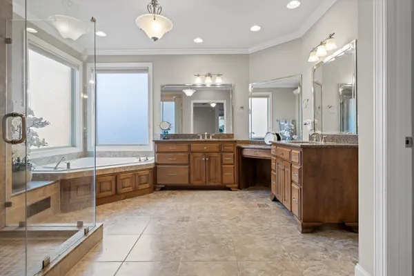 $899,900 | 8109 Propeller Drive, Ooltewah, TN 37363