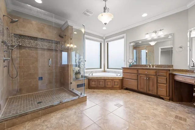 $950,000 | 8109 Propeller Drive, Ooltewah, TN 37363