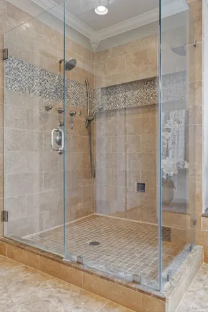 $899,900 | 8109 Propeller Drive, Ooltewah, TN 37363