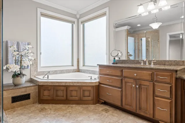 $950,000 | 8109 Propeller Drive, Ooltewah, TN 37363