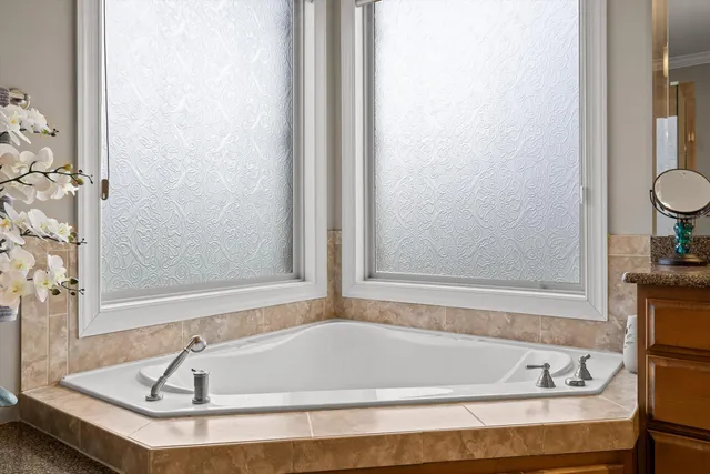 $950,000 | 8109 Propeller Drive, Ooltewah, TN 37363