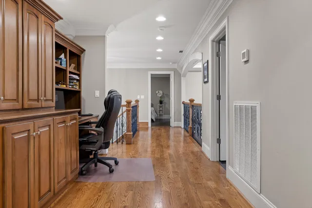 $950,000 | 8109 Propeller Drive, Ooltewah, TN 37363