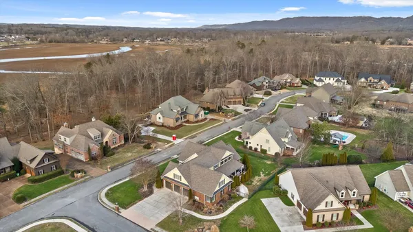 $899,900 | 8109 Propeller Drive, Ooltewah, TN 37363