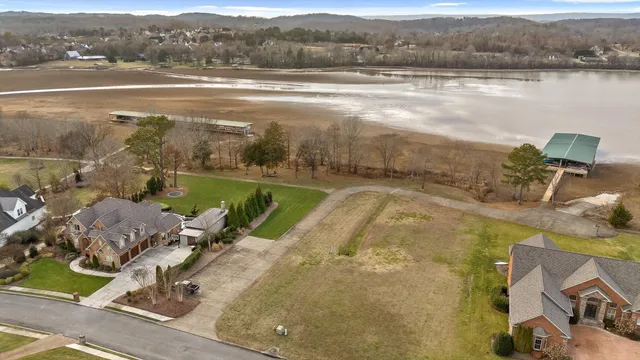 $950,000 | 8109 Propeller Drive, Ooltewah, TN 37363