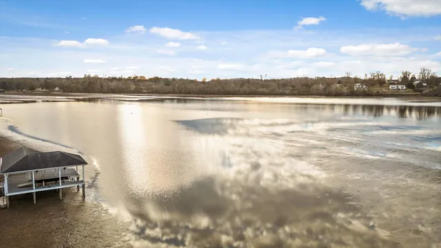 $950,000 | 8109 Propeller Drive, Ooltewah, TN 37363