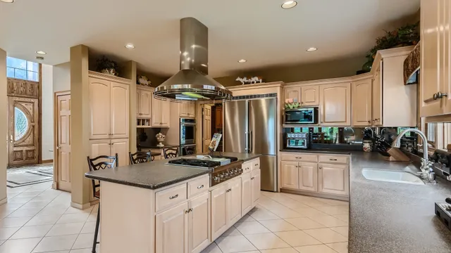 $1,749,900 | 1007 Austin Avenue, Park Ridge, IL 60068