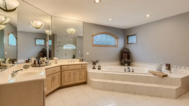 $1,749,900 | 1007 Austin Avenue, Park Ridge, IL 60068