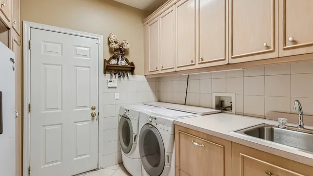 $1,749,900 | 1007 Austin Avenue, Park Ridge, IL 60068