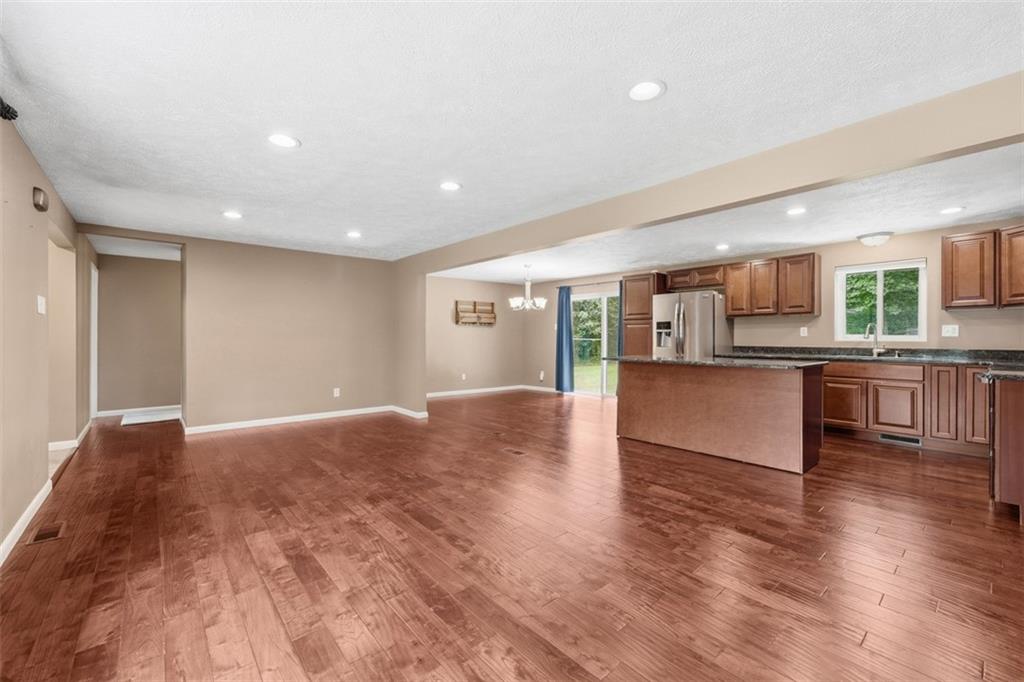 1131 Old Rte 31 Mount Pleasant, PA 15666 - Photo 7 of 45