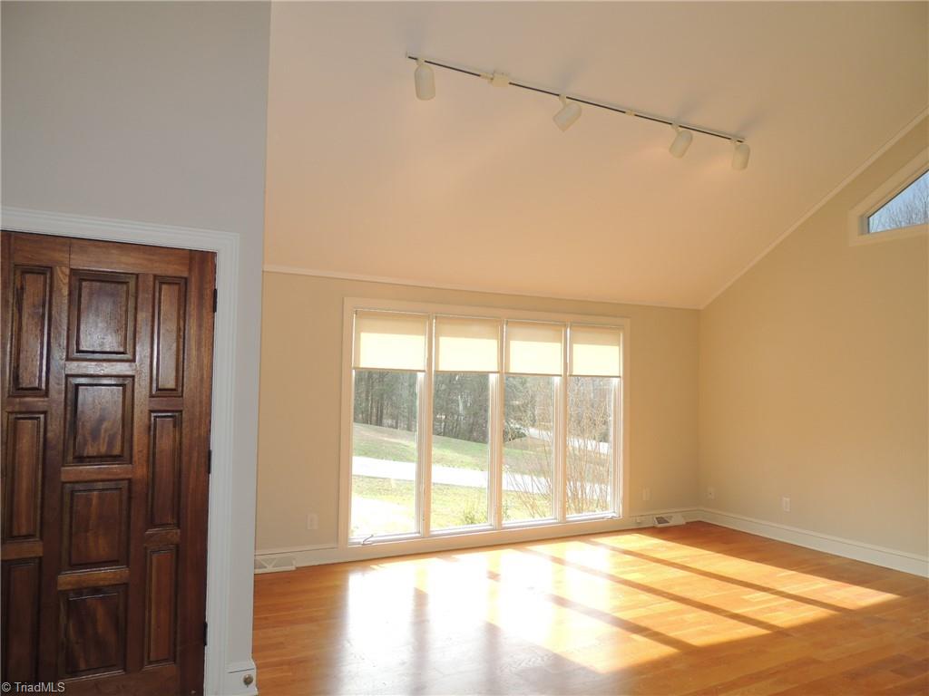 7522 Lasater Road Clemmons, NC 27012 - Photo 7 of 45 Gallery Image 7