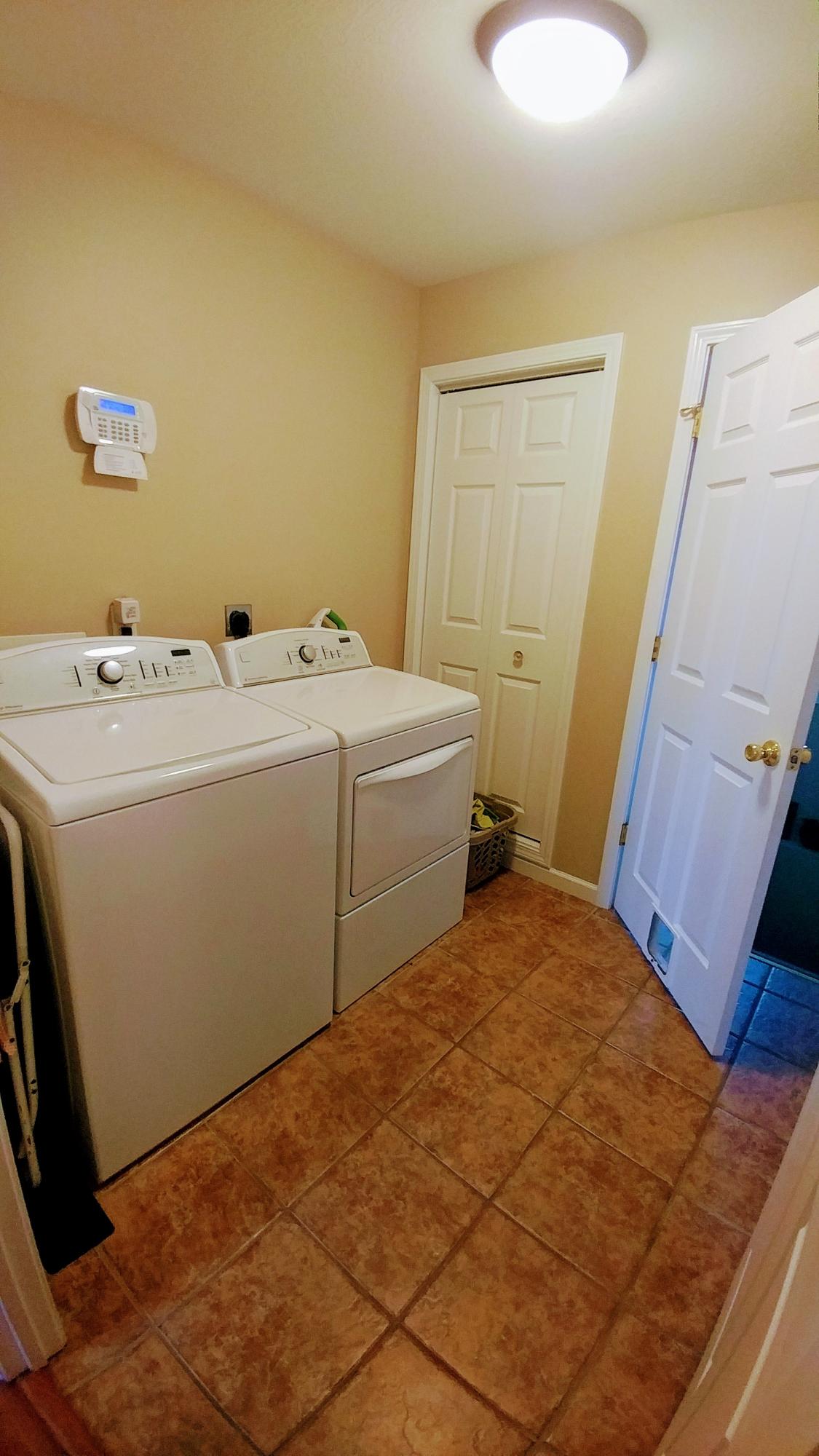 194 Country Way Road Vonore, TN 37885 - Photo 32 of 40 Laundry