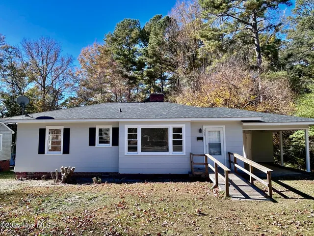 $1,100 | 217 Confederate Avenue, Rockingham, NC 28379