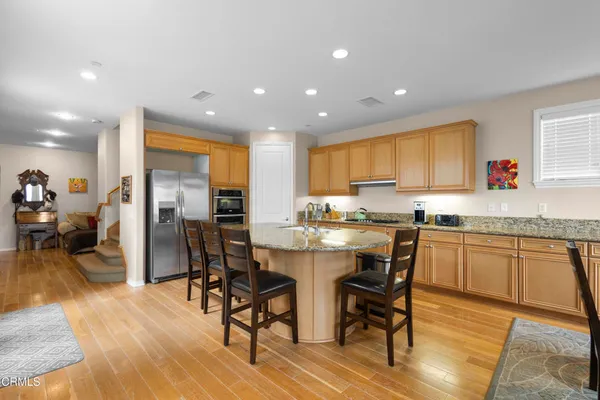 $5,100 | 1423 Caspian Way, Oxnard, CA 93035