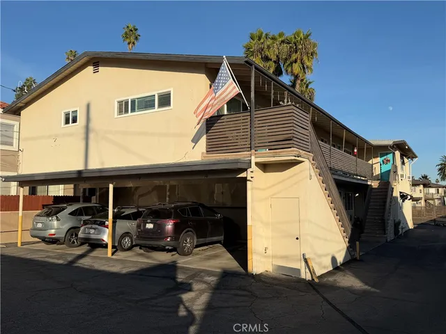 a view of a house with a patio