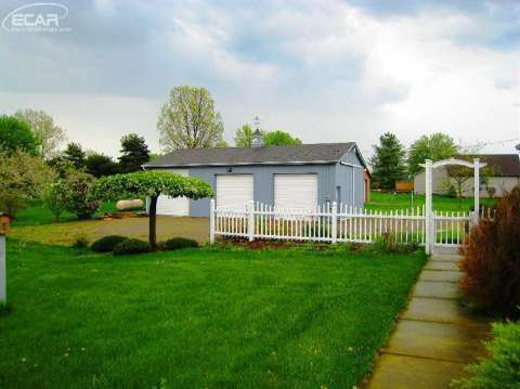 13407 Maple Road Birch Run, MI 48415 - Photo 55 of 62 20437933-55.JPG