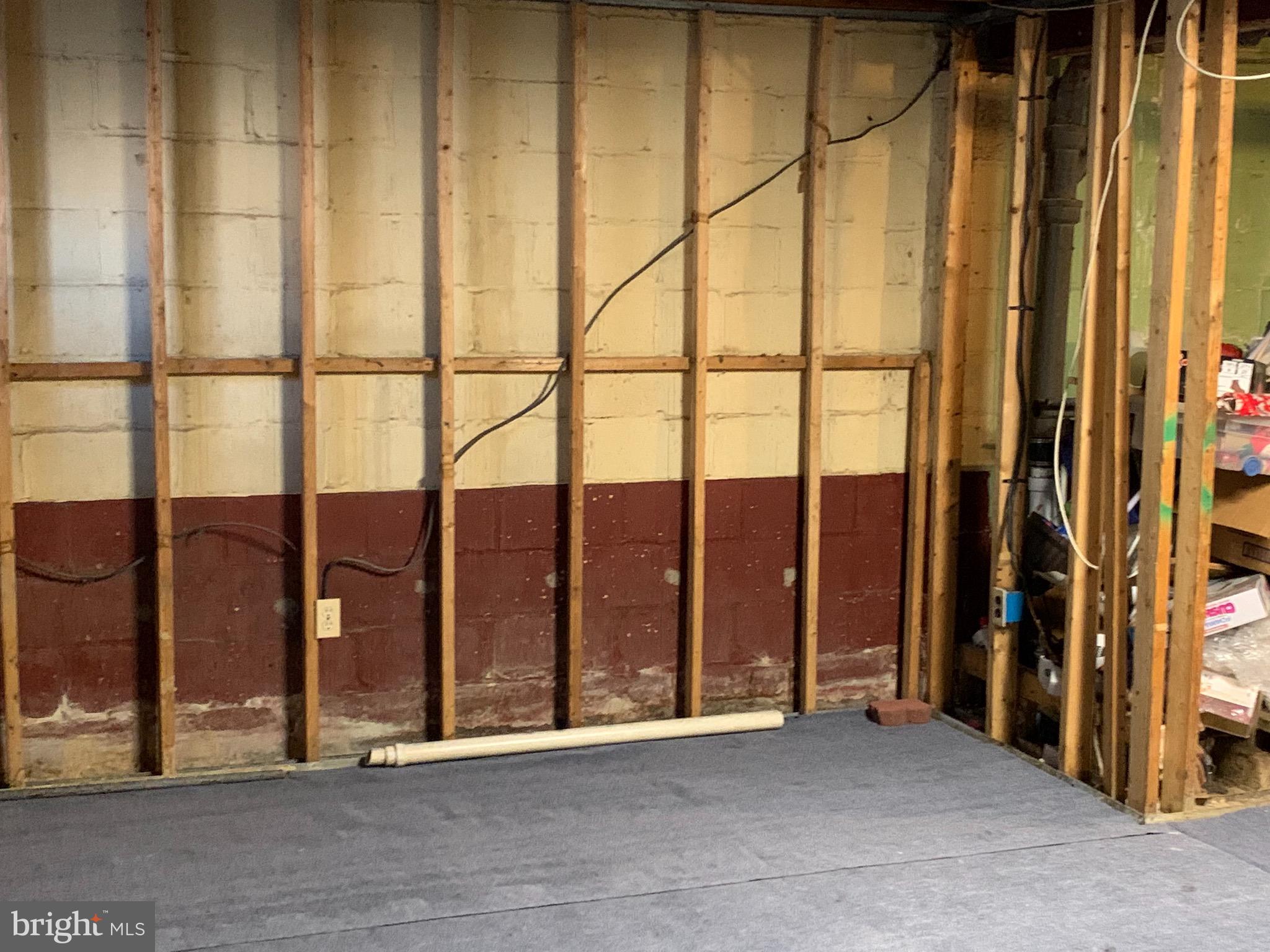 922 Elm Ridge Avenue Baltimore, MD 21229 - Photo 19 of 22 Unfinished lower level