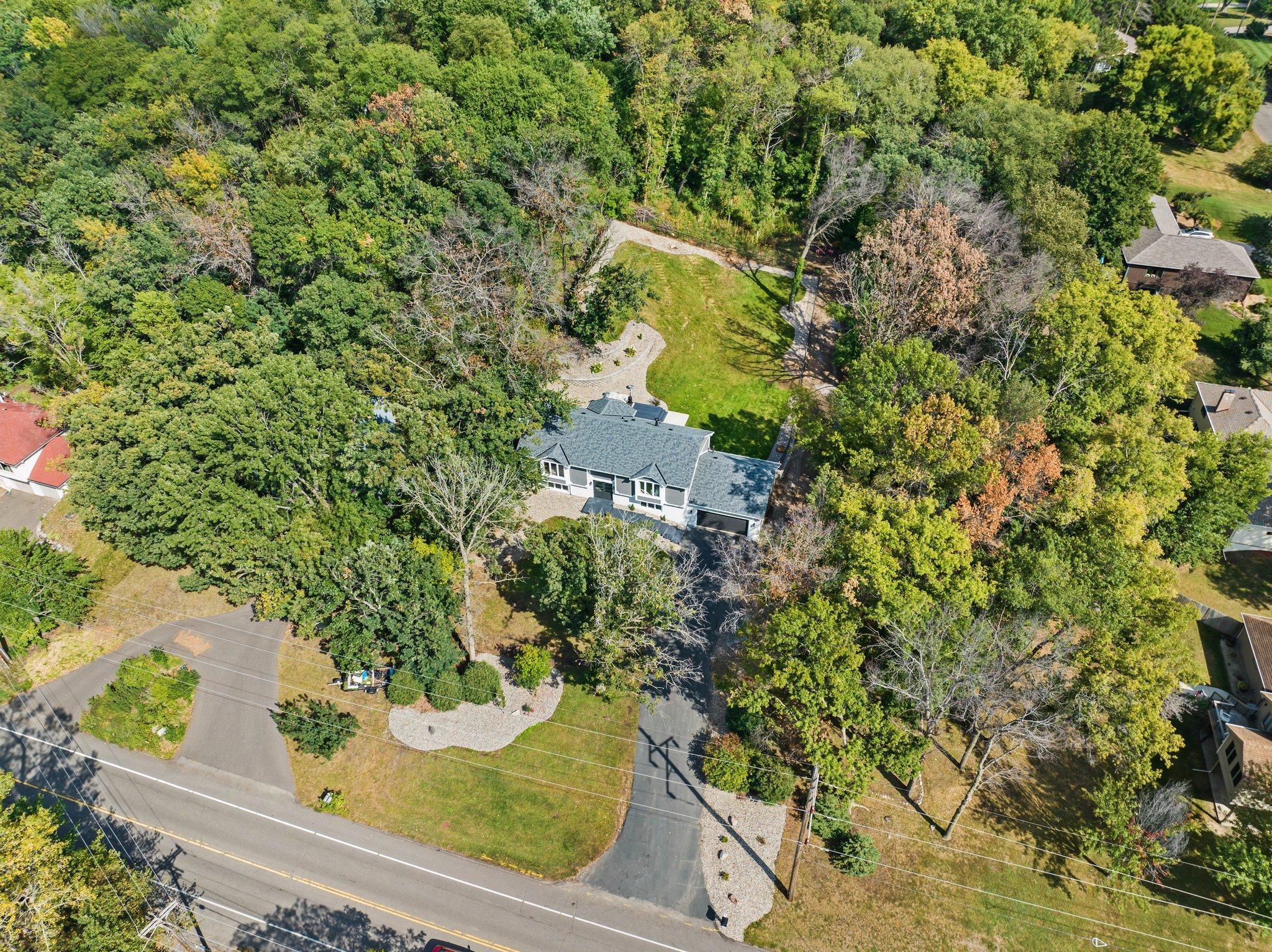 4127 Williston Road Minnetonka, MN 55345 - Photo 39 of 43