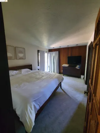 $1,500,000 | 90 Devin Drive, Moraga, CA 94556