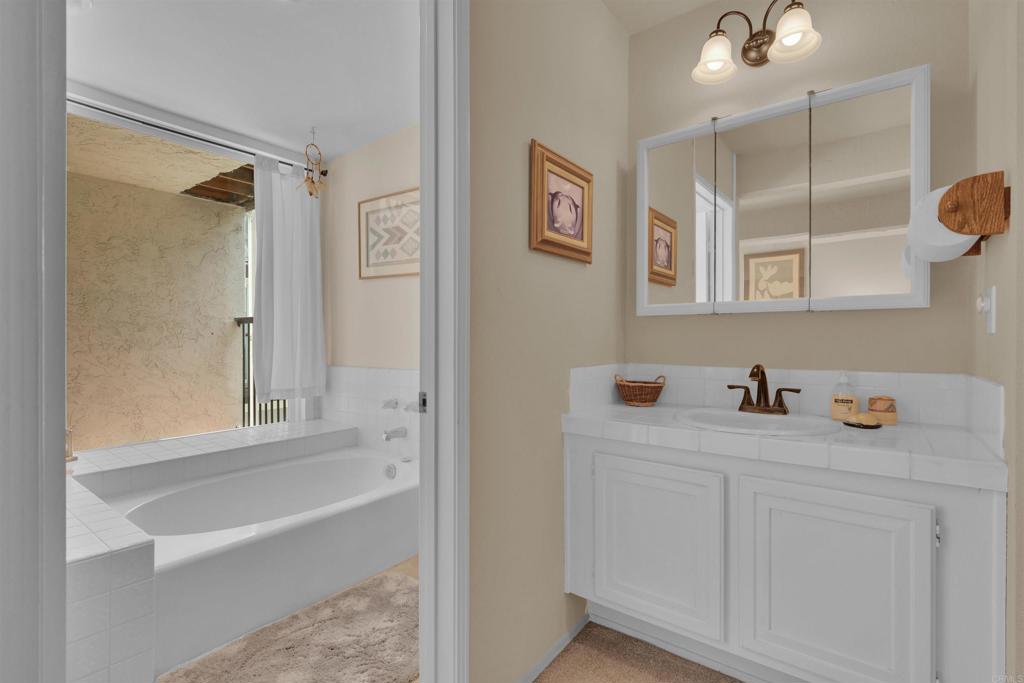 2402 Altisma Way, Unit D Carlsbad, CA 92009 - Photo 24 of 55