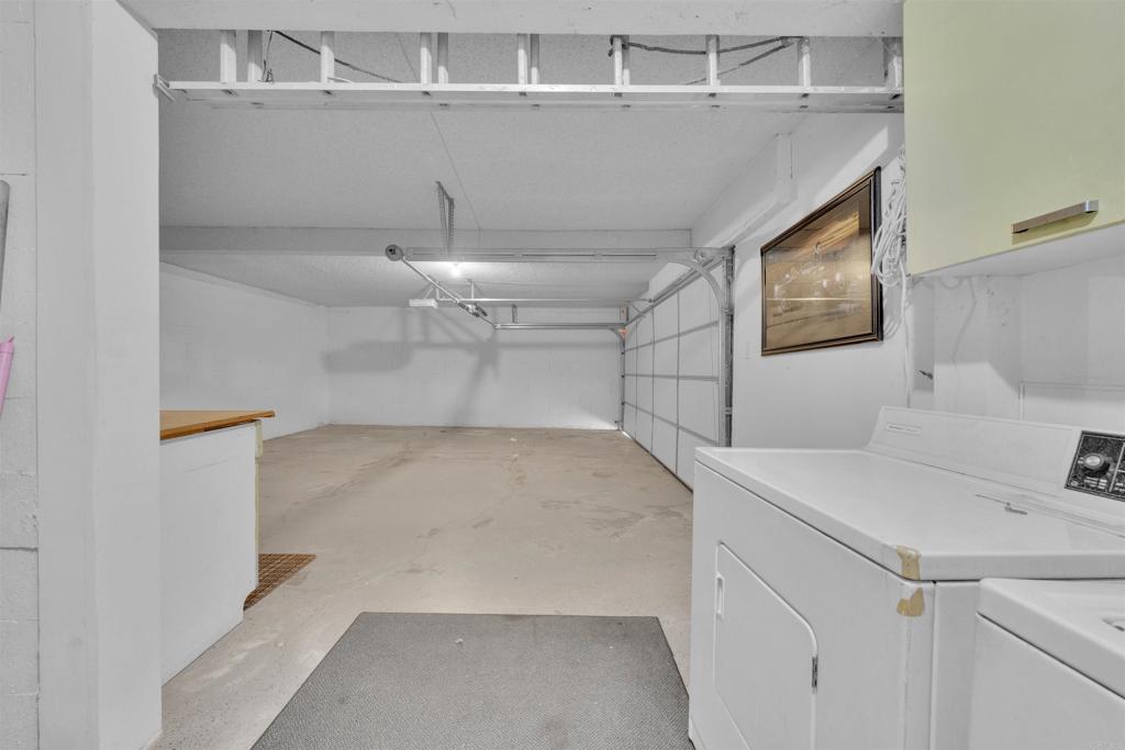 2402 Altisma Way, Unit D Carlsbad, CA 92009 - Photo 41 of 55