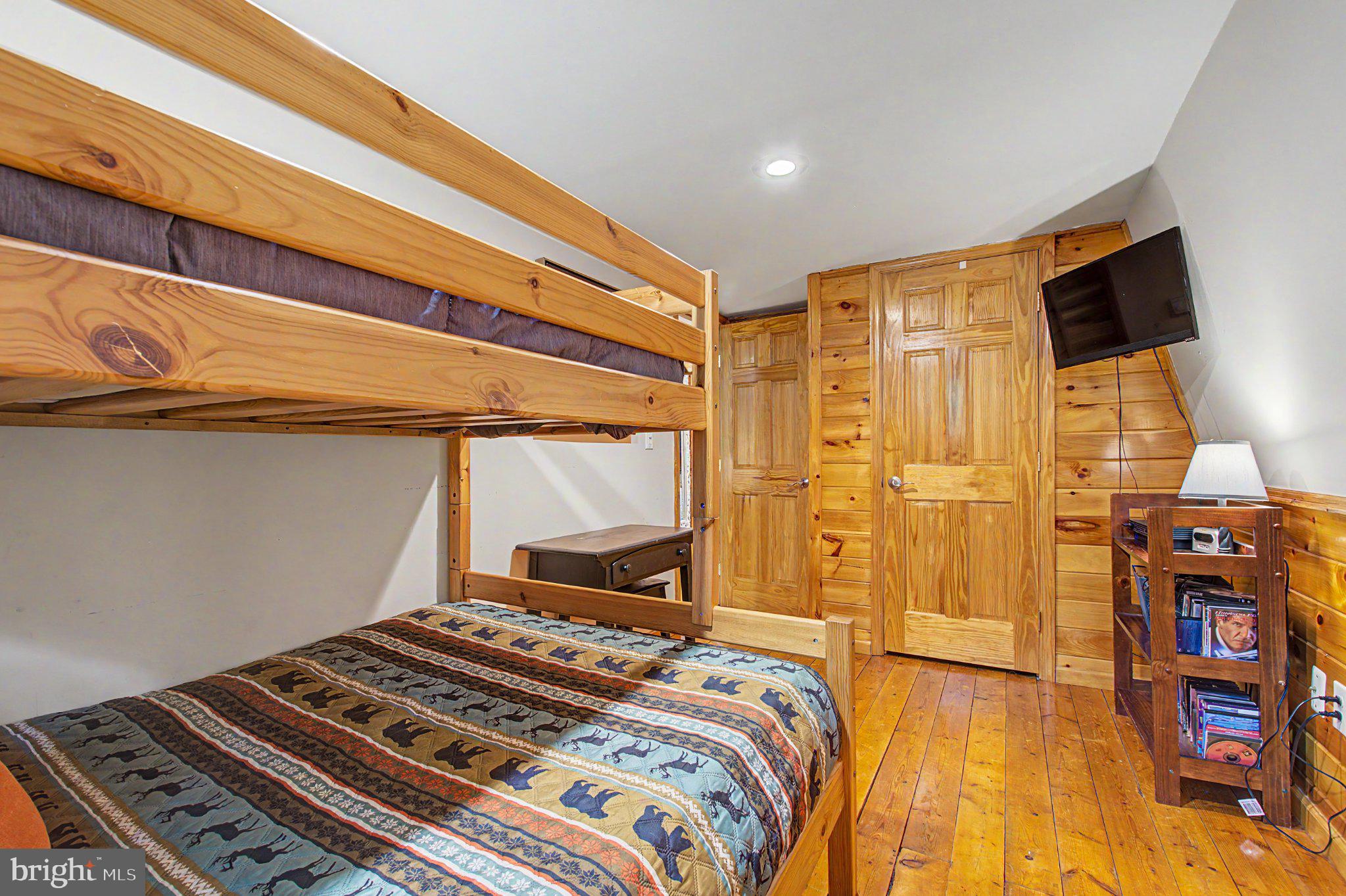 80 North Ridge Road McHenry, MD 21541 - Photo 18 of 44 Gallery Image 18