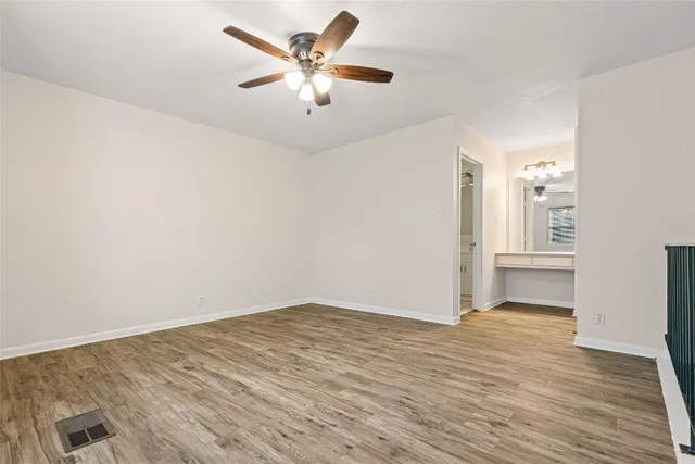 $1,500 | 2800 Westhill Drive, Unit 102, Austin, TX 78704